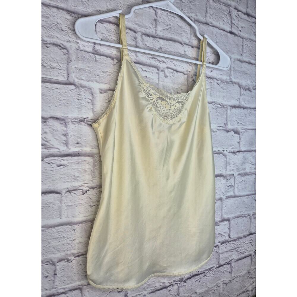 VTG Olga Camisole M Cream Satin Lace Trim Cami Lingerie Style 10033 USA Made - Picture 2 of 8
